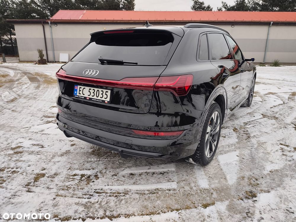 Audi e-tron 55 Quattro Advanced - 6