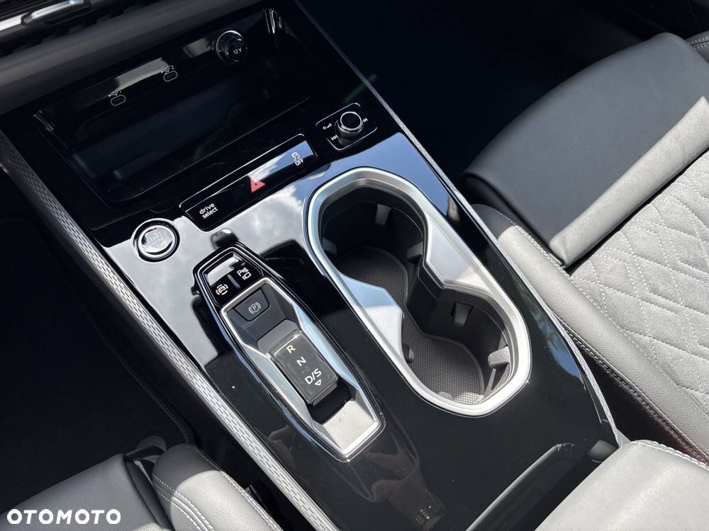 Audi A6 Avant TDI mHEV Quattro S tronic - 15
