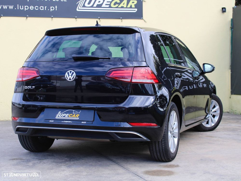 VW Golf 1.0 TSI Confortline DSG - 17