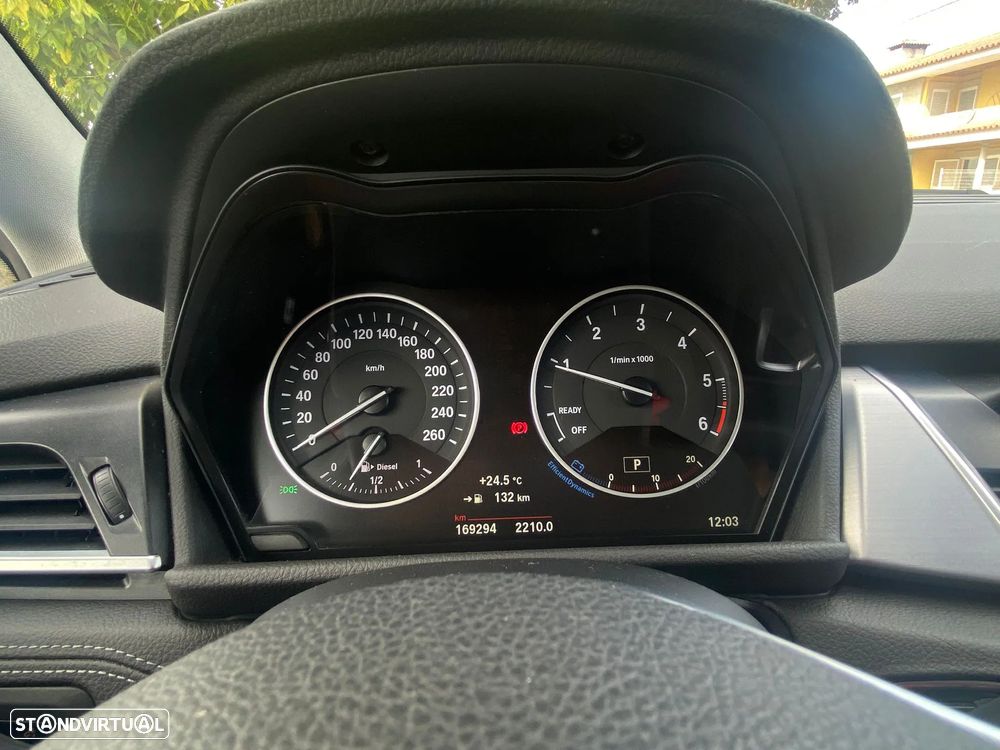BMW 216 Active Tourer d Aut. M Sport - 29