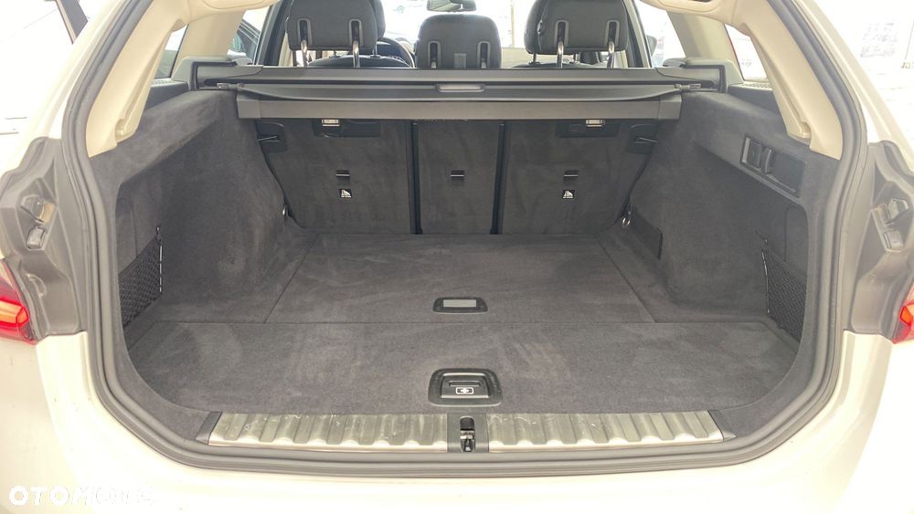 BMW Seria 3 318i Advantage - 12