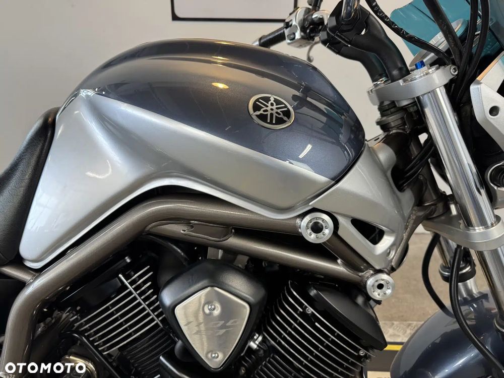 Yamaha BT - 11