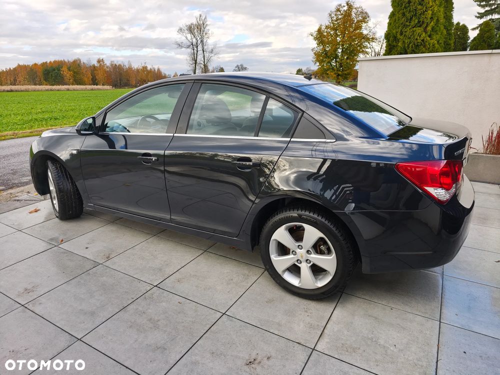 Chevrolet Cruze ver-2-0-d-lt - 5