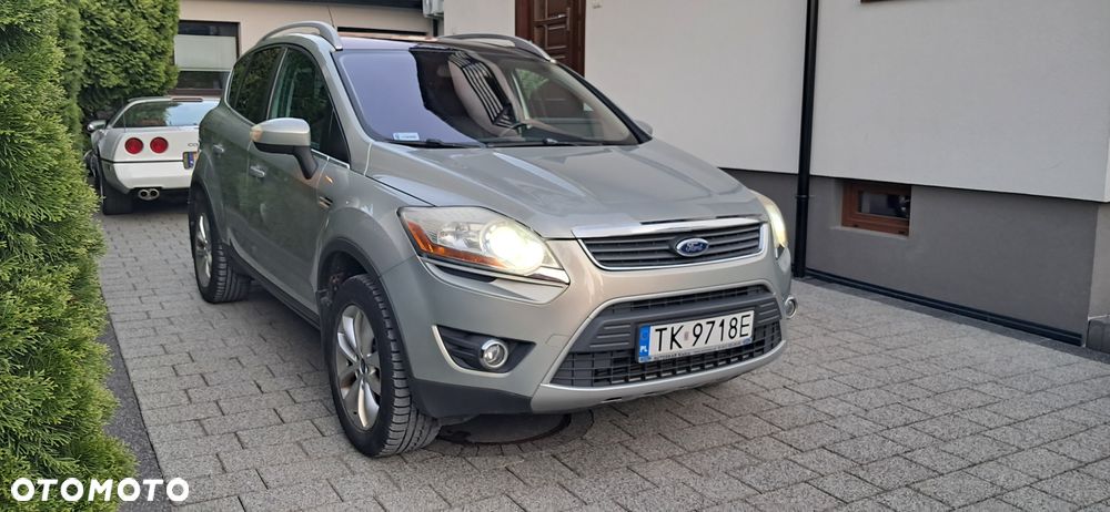 Ford Kuga 2.0 TDCi Titanium - 2
