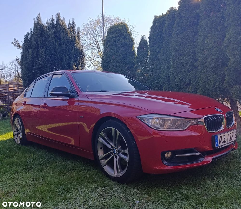 BMW Seria 3 328i Sport Line - 5