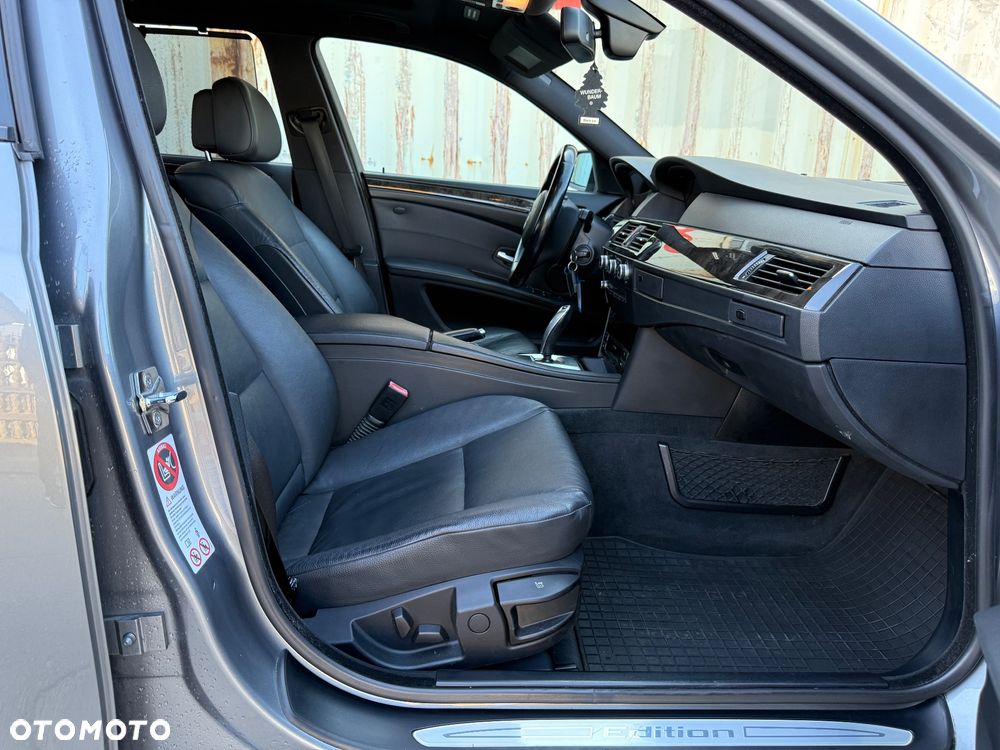 BMW Seria 5 525d Edition Lifestyle - 29