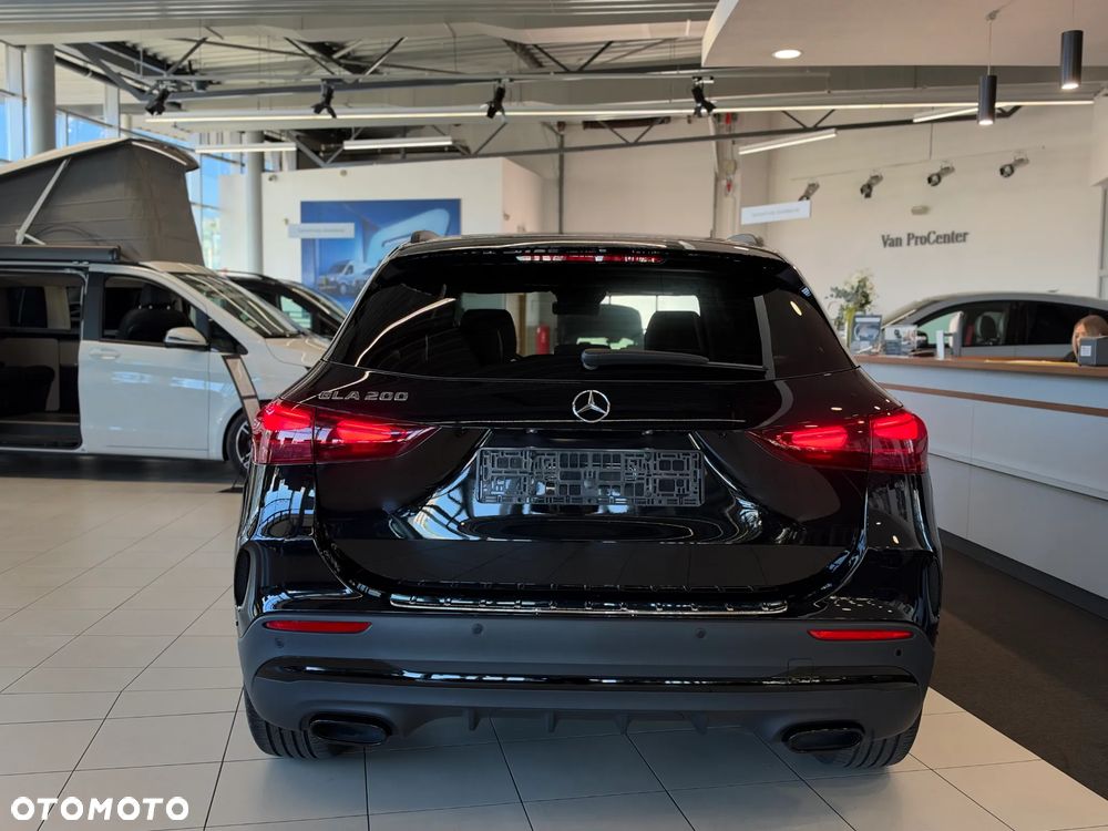 Mercedes-Benz GLA 200 mHEV AMG Line 7G-DCT - 9
