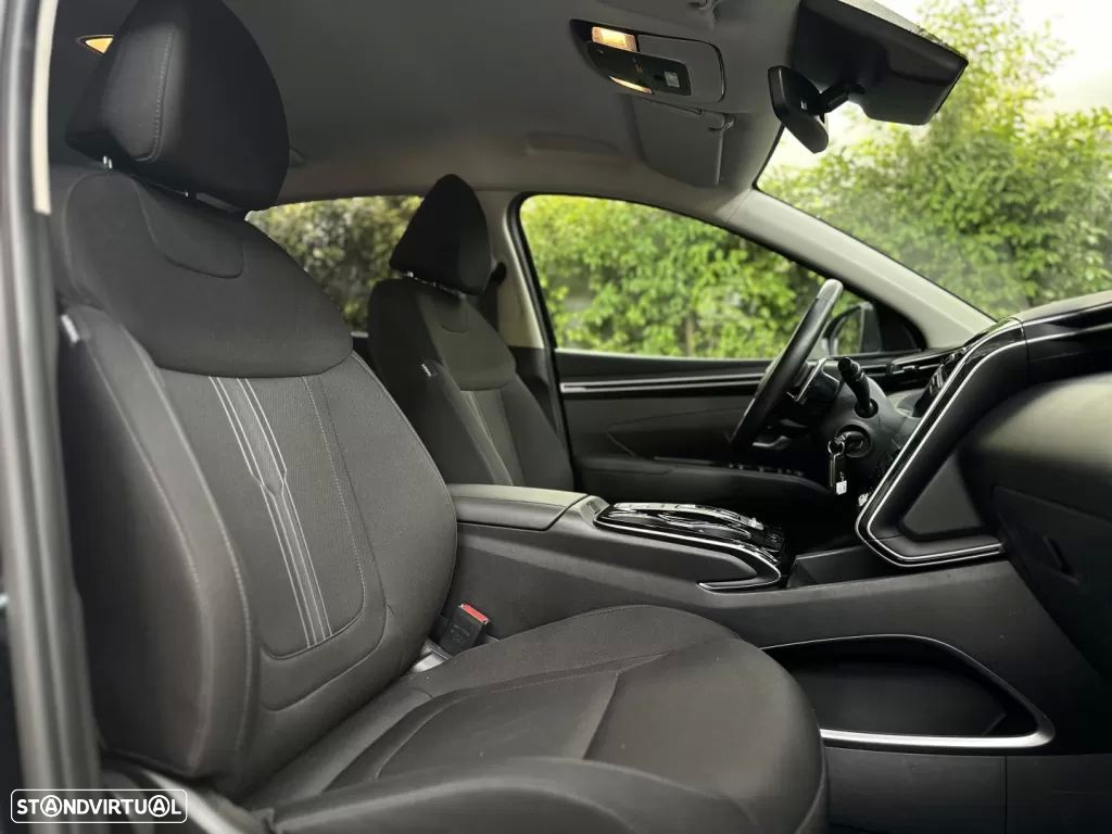 Hyundai Tucson 1.6 T-GDI HEV Premium - 17