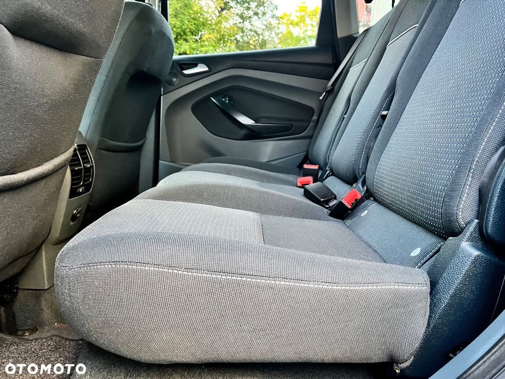 Ford C-MAX 1.6 Ti-VCT Champions Edition - 15