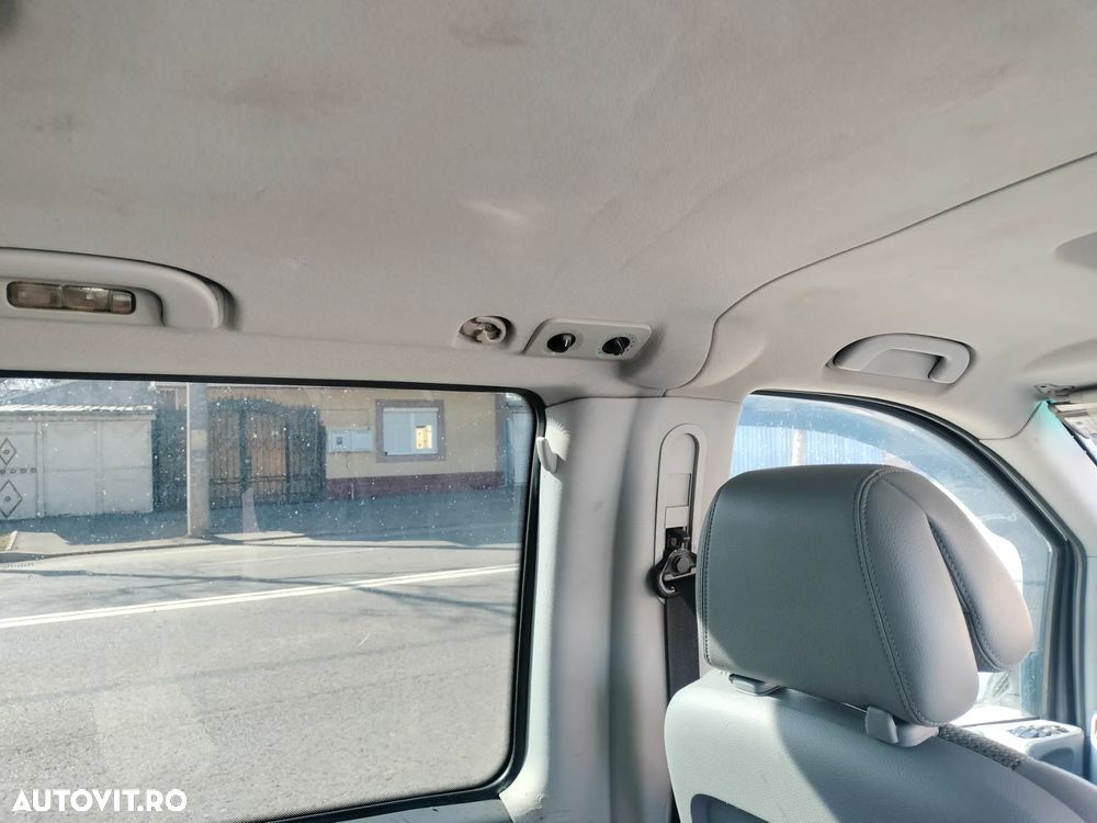 Mercedes-Benz Viano - 21