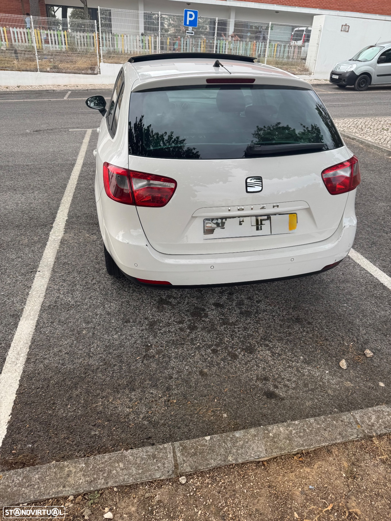 SEAT Ibiza ST 1.6 TDI Style DPF - 9