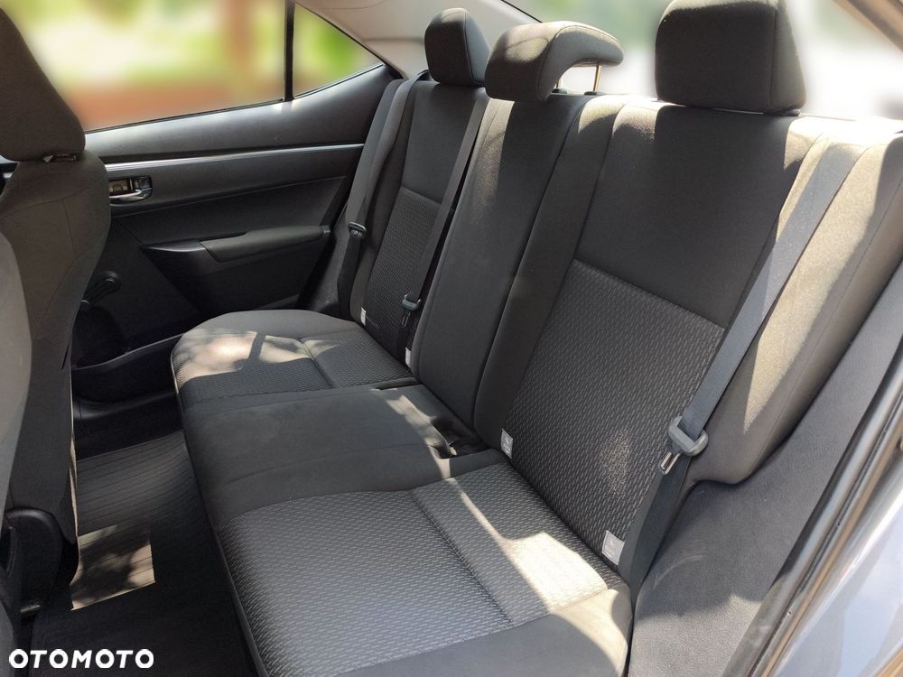 Toyota Corolla 1.33 Active EU6 - 14