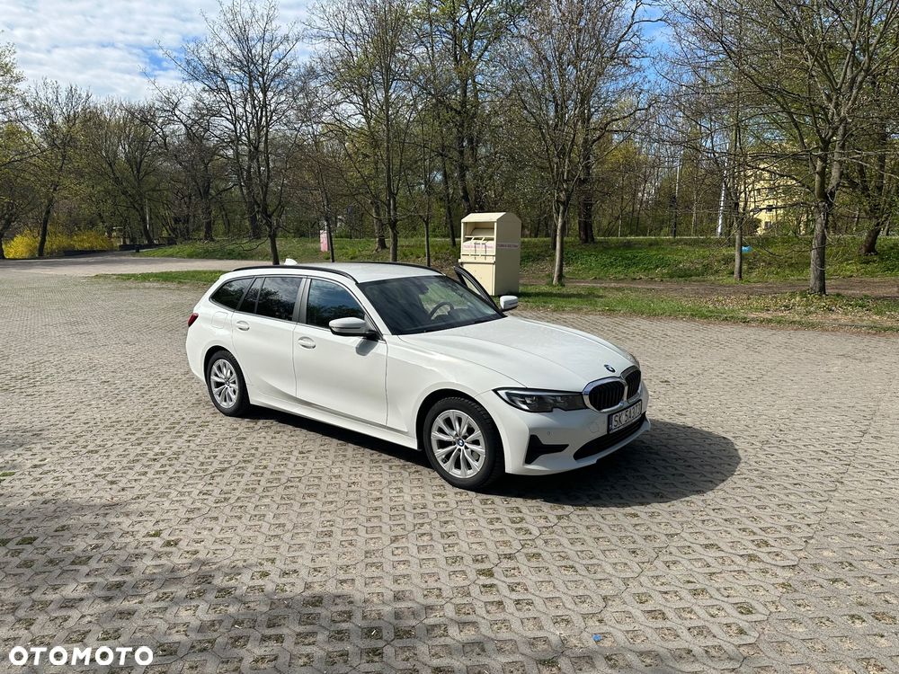 BMW Seria 3 318i - 2