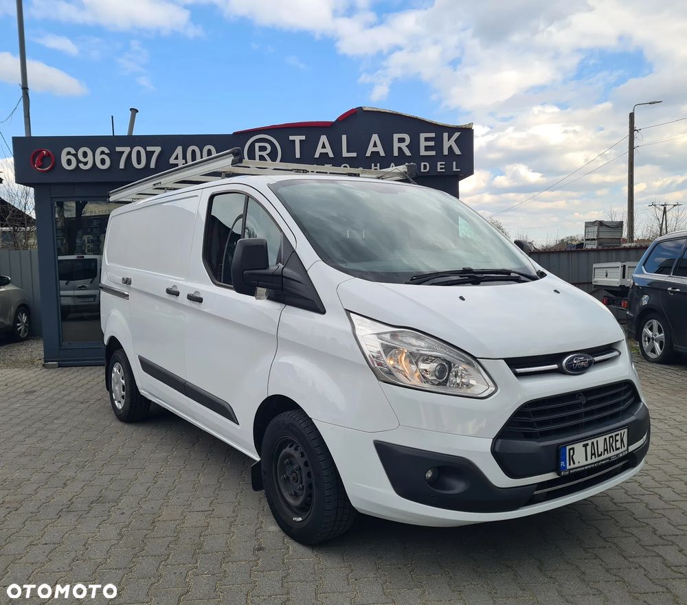 Ford TRANSIT CUSTOM - 4