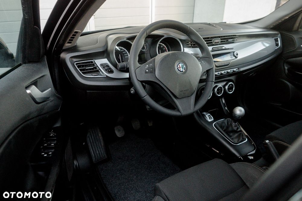 Alfa Romeo Giulietta 1.4 TB 16V Turismo - 11