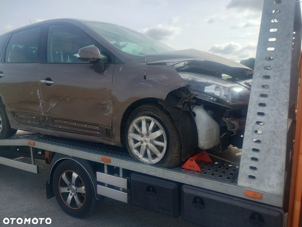 Renault Megane 1.9 dCi Expression - 13
