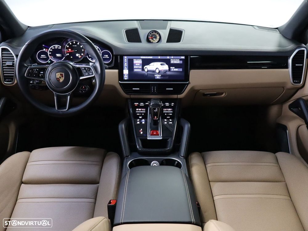 Porsche Cayenne Platinum Edition - 14