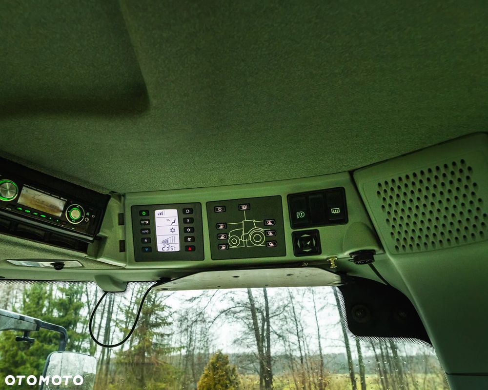 Claas AXION 850 - 28