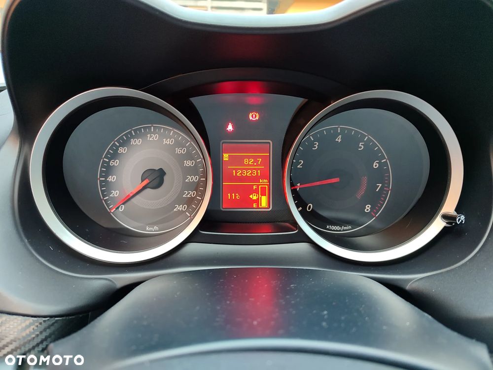 Mitsubishi Lancer 1.8 Inform - 9