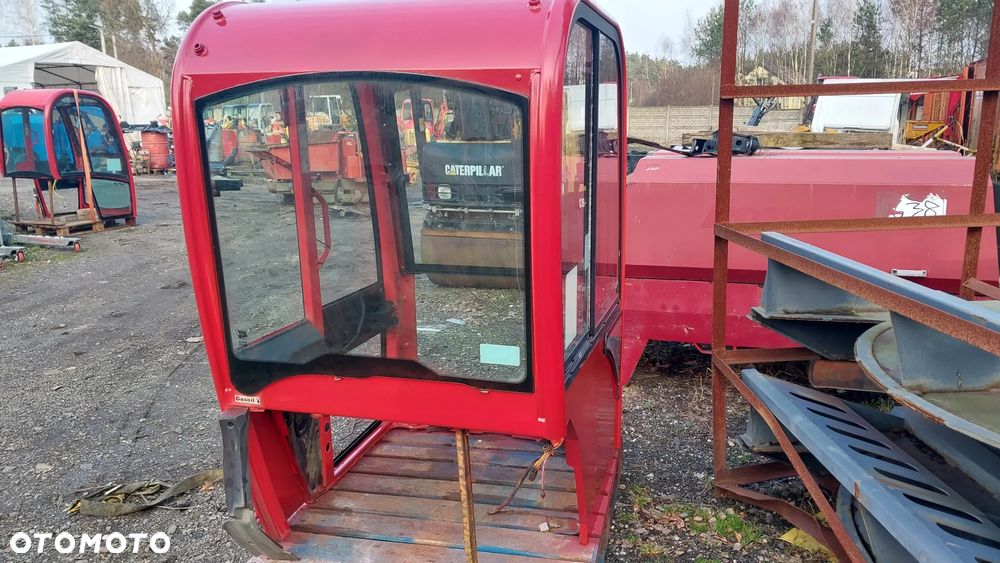 kabina jcb 8016 , 8018 , 8014 , 8025 - 4
