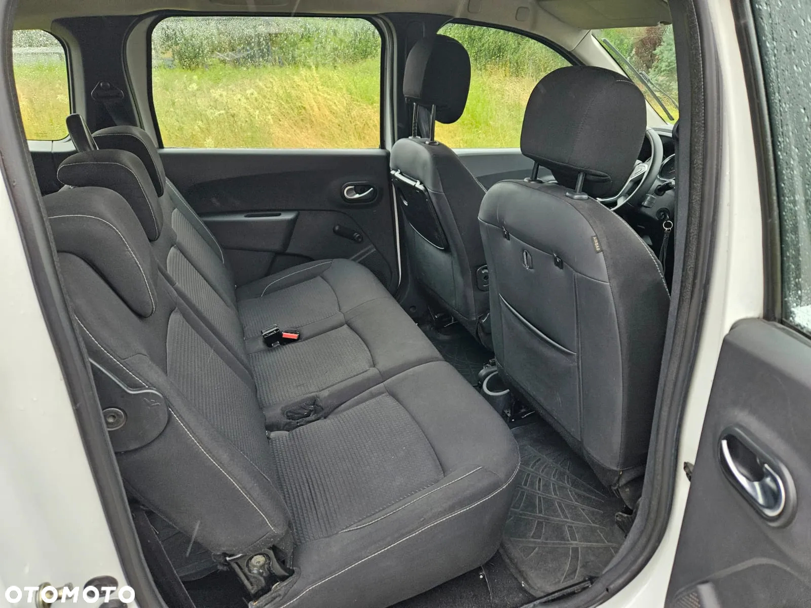 Dacia Lodgy 1.5 dCi Laureate S&S EU6 - 14
