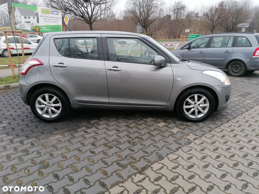 Suzuki Swift - 10