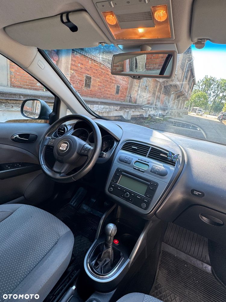 Seat Altea XL 1.6 Stylance - 9