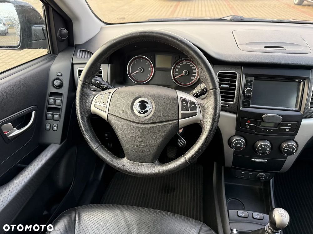 SsangYong/KGM Korando 2.0 E-XDi DPF 4WD Sapphire - 11