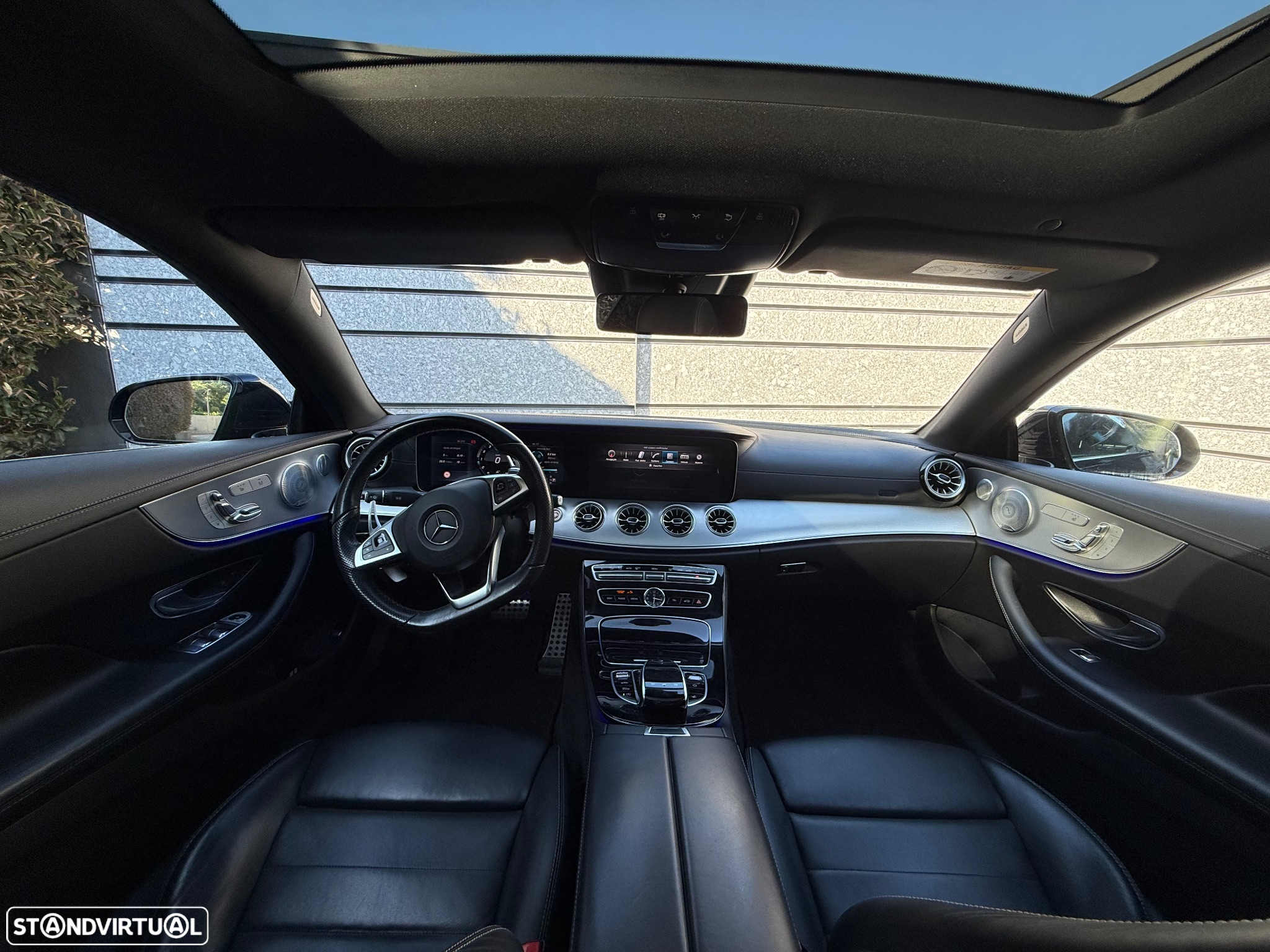Mercedes-Benz E 300 Coupe 9G-TRONIC AMG Line - 11