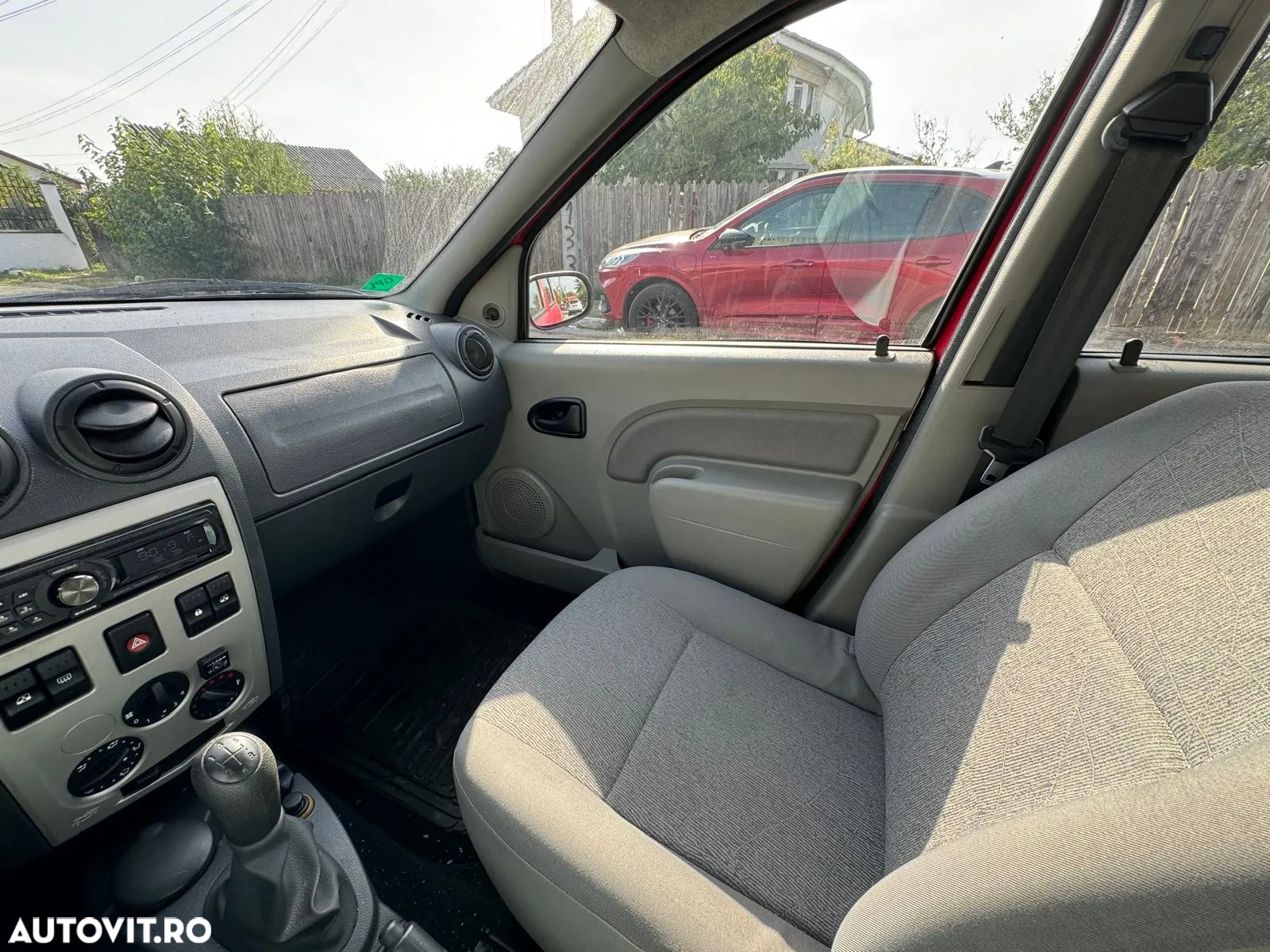 Dacia Logan - 12
