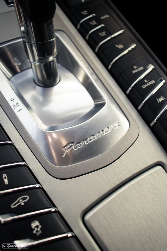 Porsche Panamera S E-Hybrid - 16