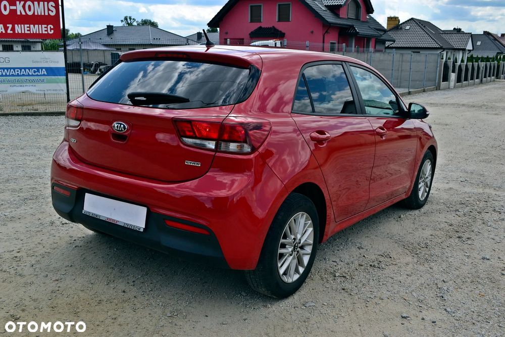 Kia Rio - 14