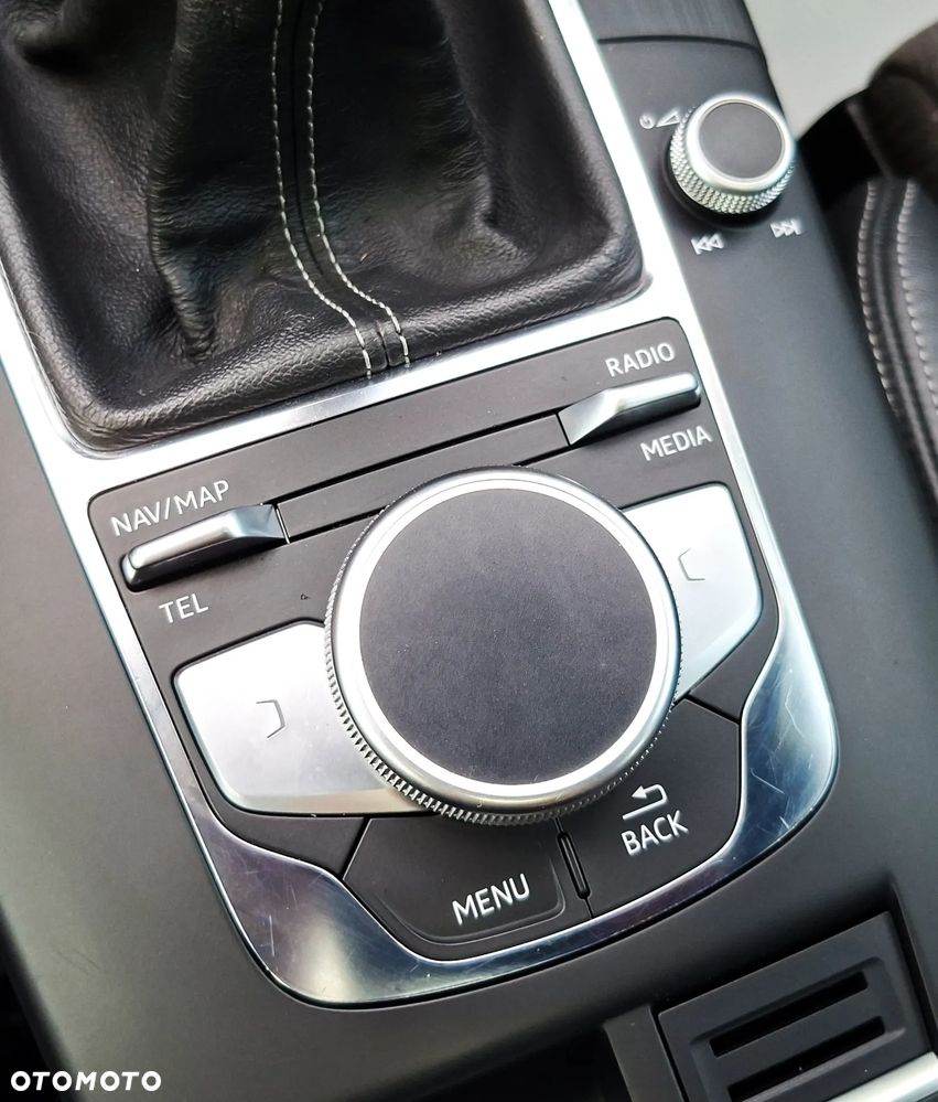 Audi A3 Sportback 35 TFSI S line - 34