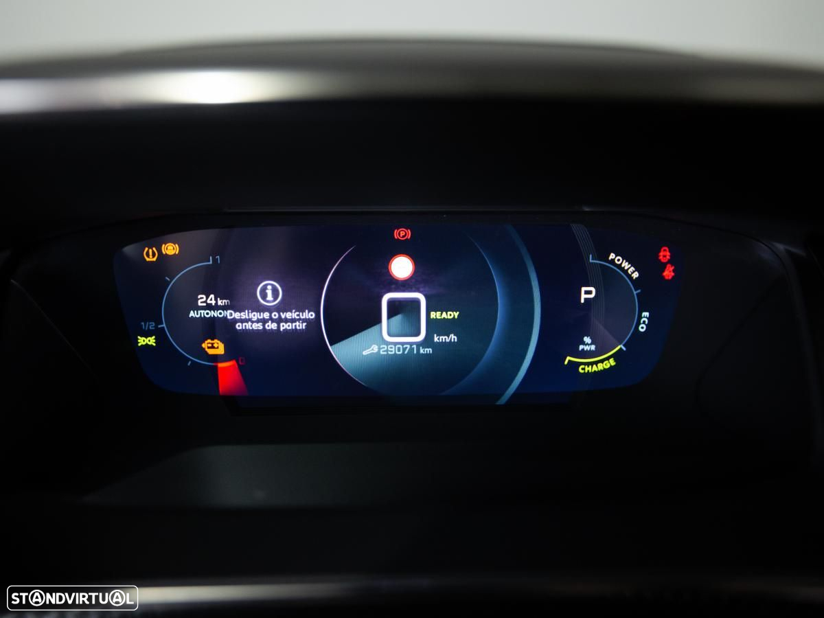Peugeot e-2008 50 kWh GT - 23