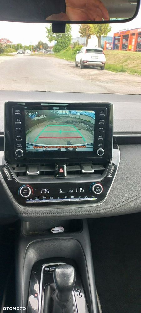Toyota Corolla 1.8 Hybrid GPF Comfort - 19