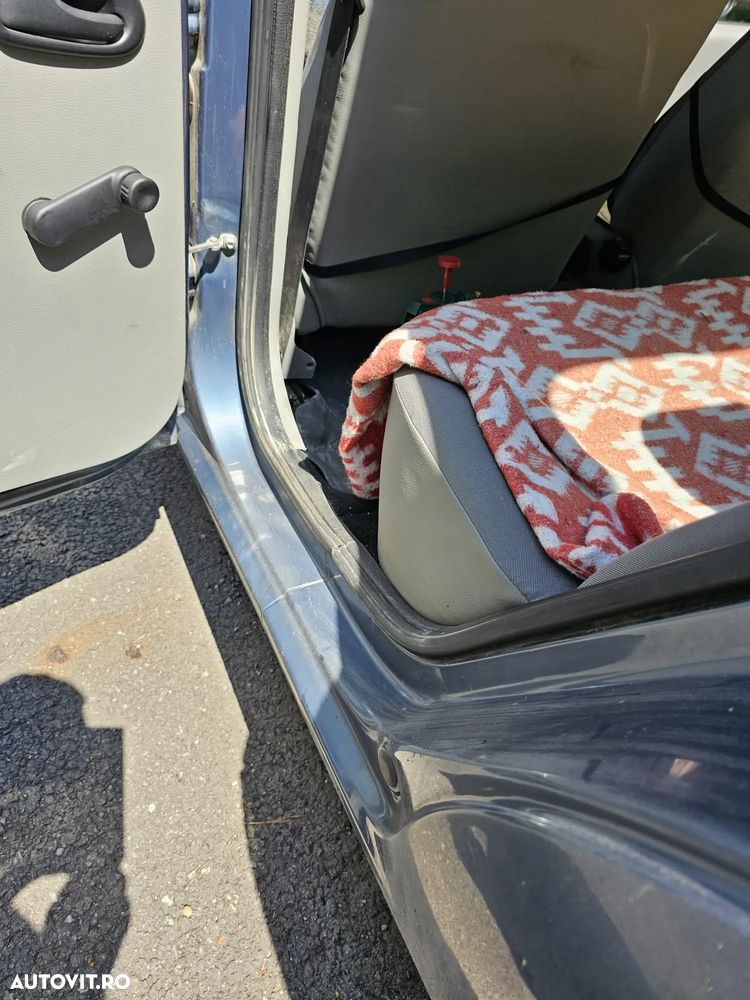 Dacia Logan 1.4 MPI - 2