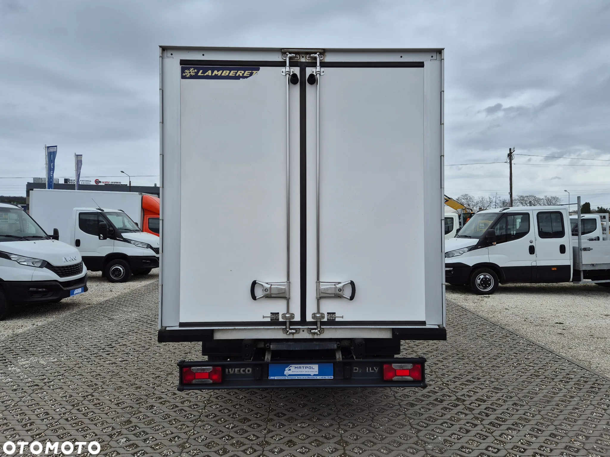 Iveco Daily 35C15 3.0HPi, kontener, chłodnia Carrier Xarios 350 - 6
