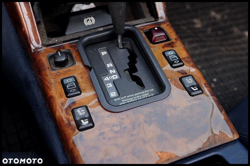 Mercedes-Benz SL - 30