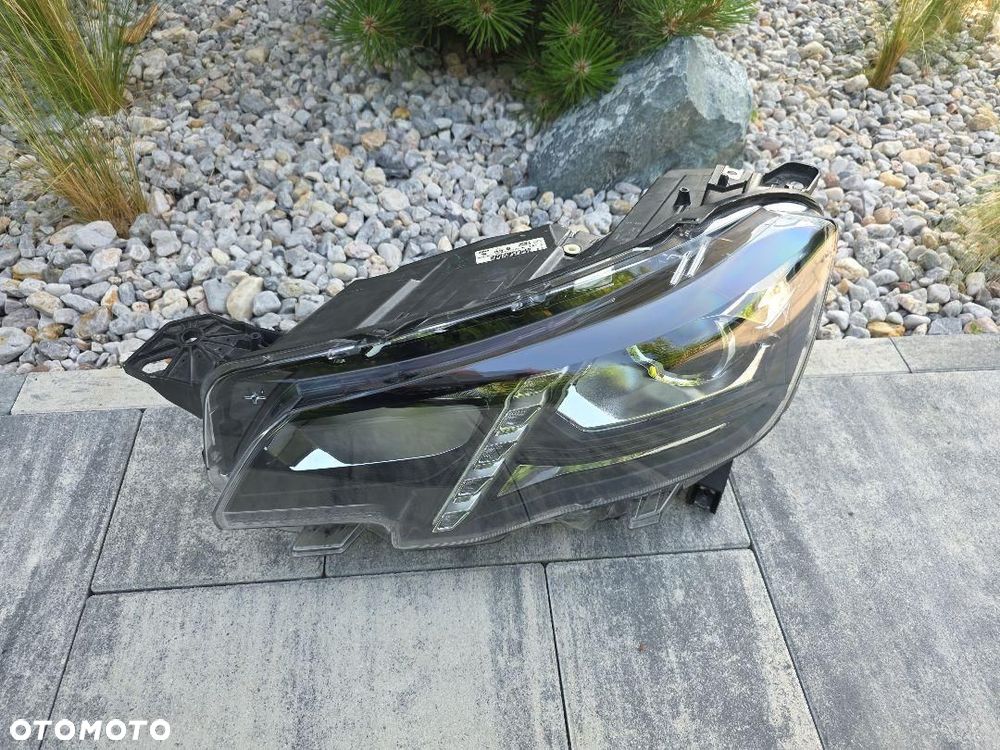 PEUGEOT RIFTER Lampa lewa przód Kompletna Zwykła H7 Soczewka Led 9816827280 - 2