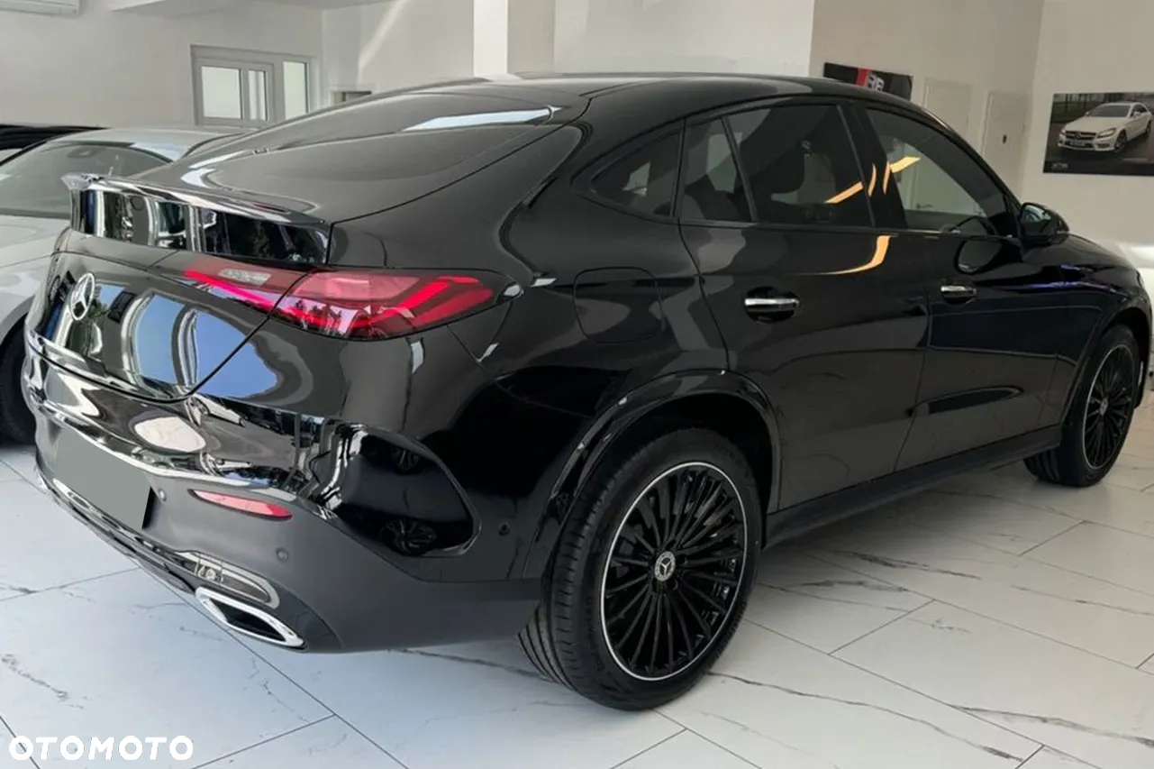 Mercedes-Benz GLC - 2