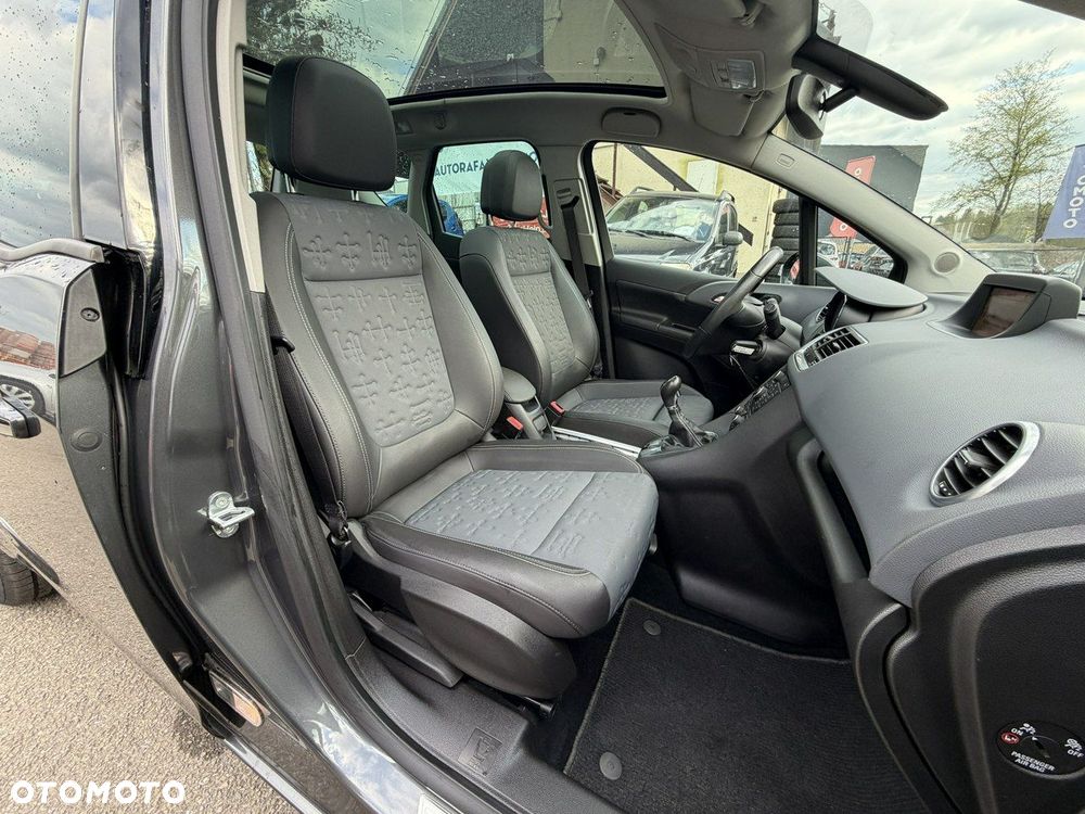 Opel Meriva 1.4 T Cosmo - 25