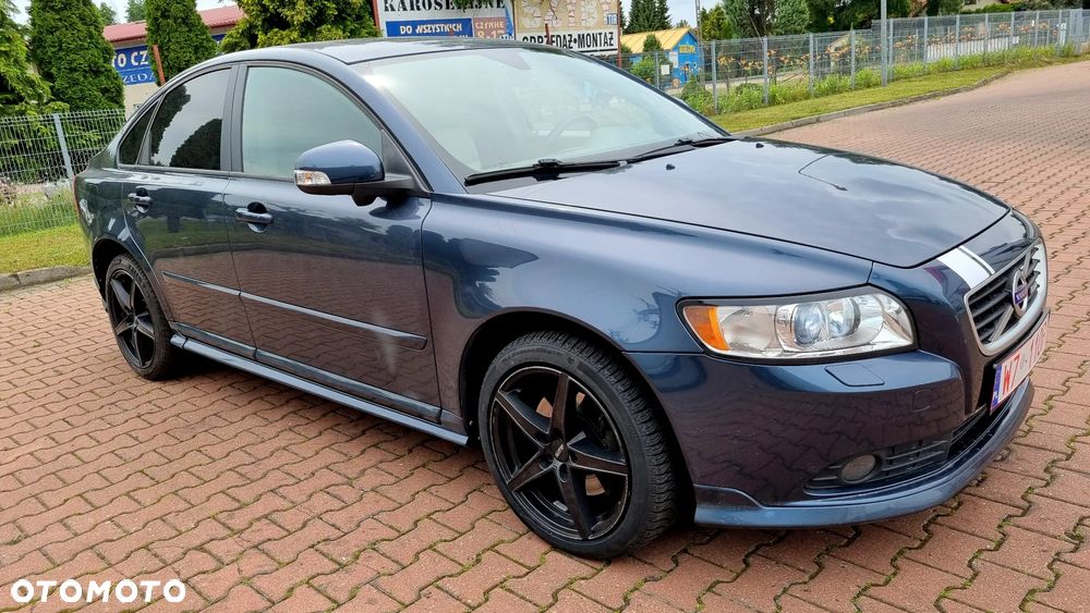 Volvo S40 D4 R-Design - 2