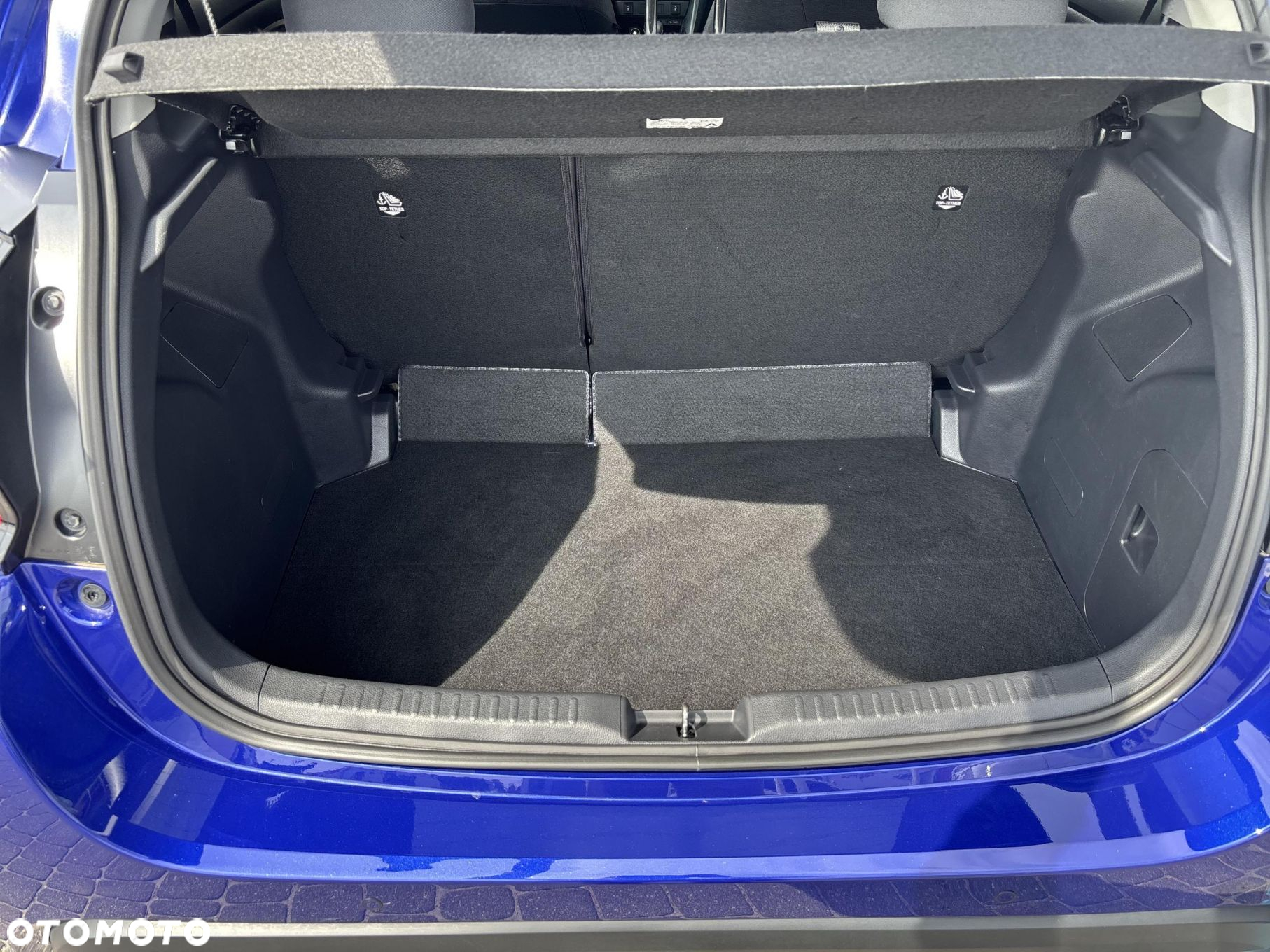 Toyota Yaris - 12