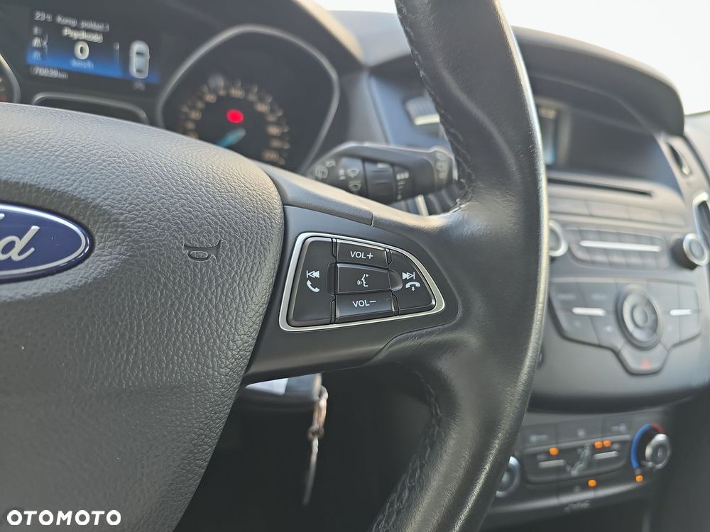 Ford Focus 1.0 EcoBoost Trend - 21