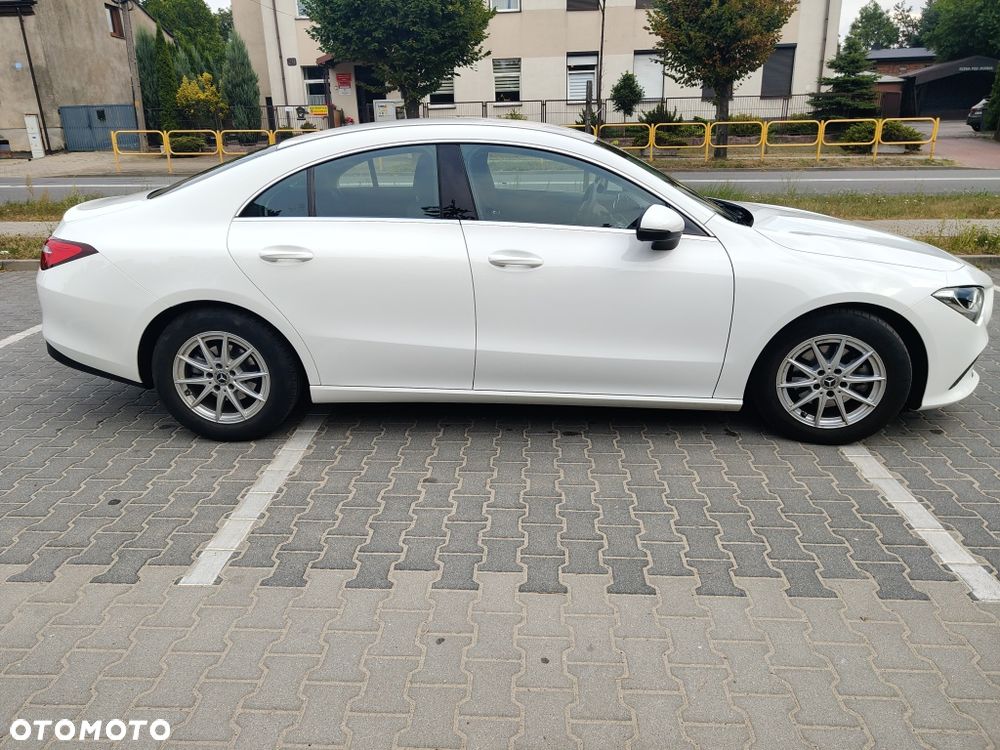 Mercedes-Benz CLA - 4