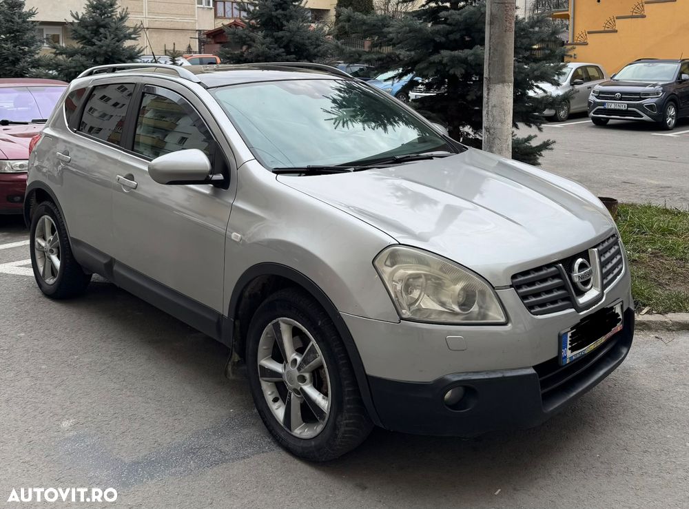 Nissan Qashqai - 1