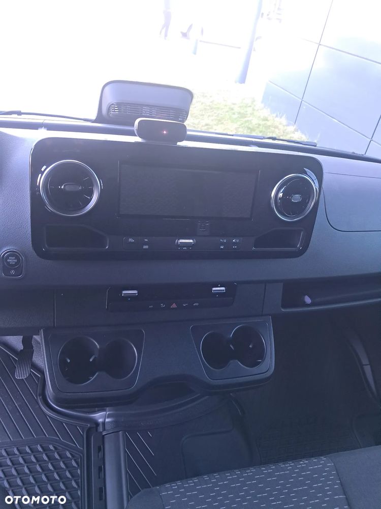Mercedes-Benz Sprinter 317 CDI Furgon PRO standard  3665 mm L2H2 - 23