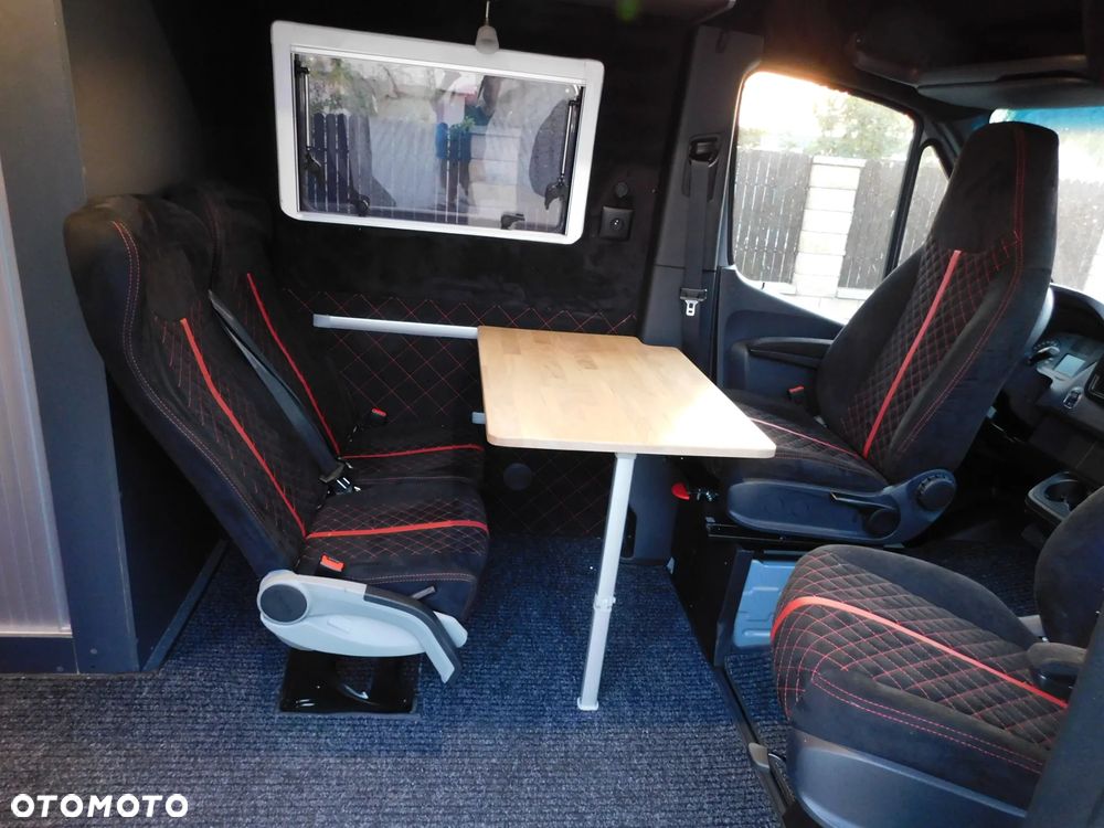 Mercedes-Benz Sprinter Campervan Kamper Automat 5 os Klima  FV23% - 32