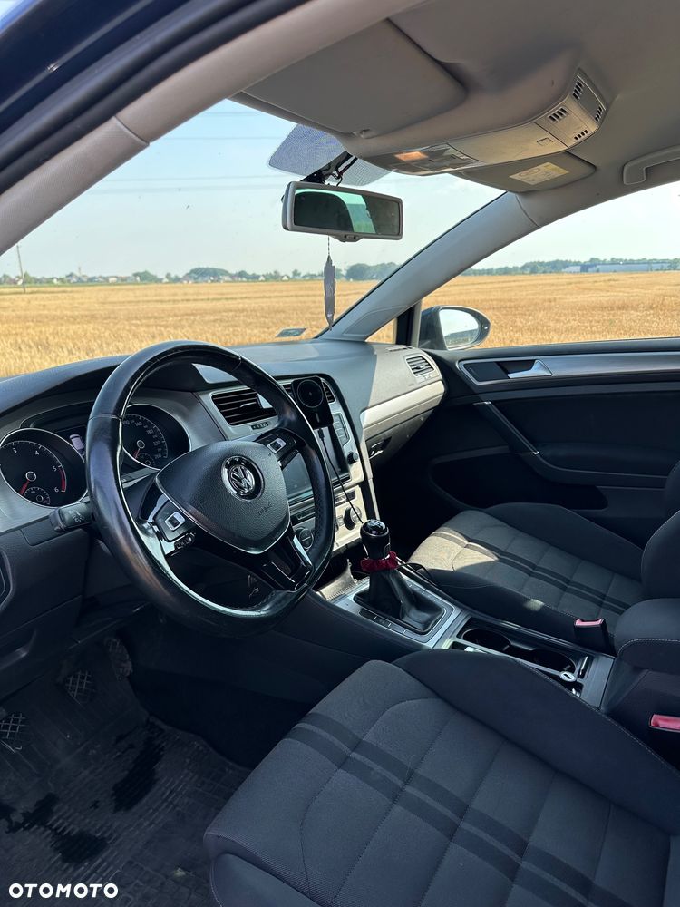 Volkswagen Golf 1.6 TDI BMT Comfortline - 7