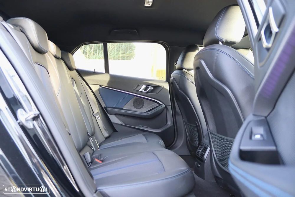 BMW 120 d Pack Desportivo M - 27